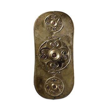 Det keltiske Battersea-skjoldet ble som funnet i Themsen ved Battersea Bridge i London, var sannsynligvis laget som et statussymbol eller en offergjenstand. Flere keltiske gjenstander er også funnet i graver i Norge. Les mer om kelternes innflytelse. Foto: British museum/CC BY-NC-SA 4.0