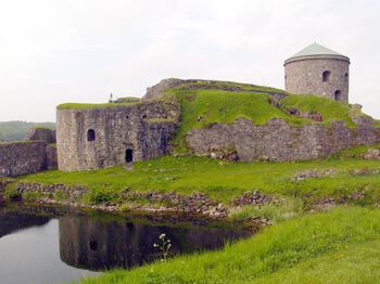 Båhus festning lå i Viken . Festningen ble påbegynt av Håkon 5. Magnusson i 1308. Ukjent fotograf / public domain.&amp;#160;
