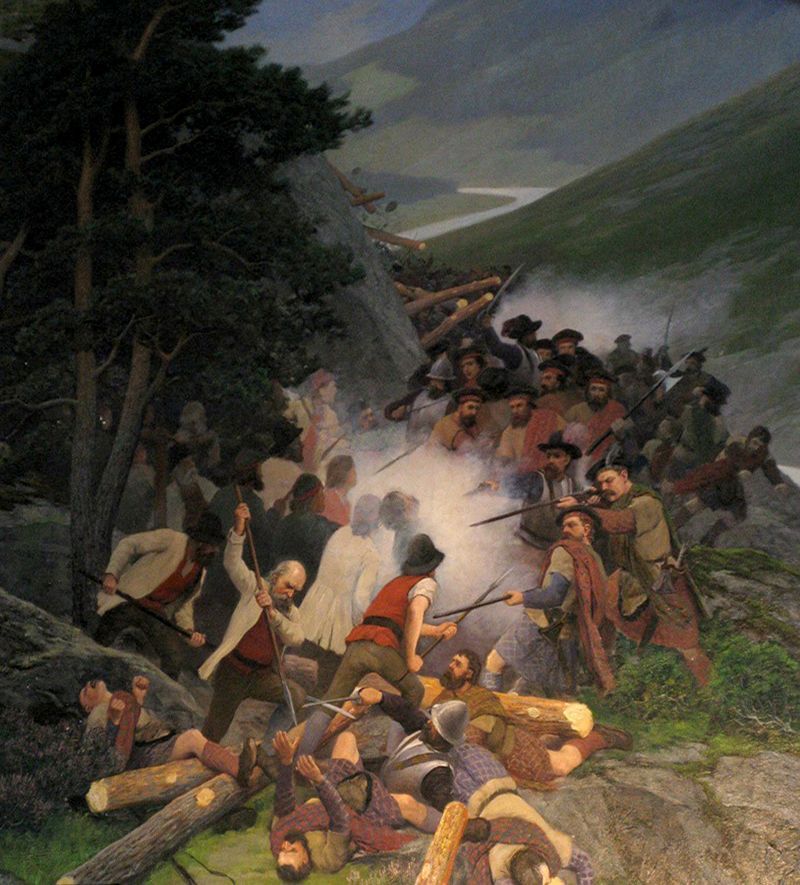 Maleri som viser hvordan norske bønder overrumplet en skotsk hær av leiesoldater: bøndene styrter ned fra åssiden. I bakgrunn tømmerlass som er veltet ned over hæren.