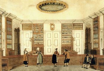 Dette er et prospekt av Løveapoteket i Bergen, tegnet av Johan Fredrik Leonard Dreier (1775–1833). Apoteket ble åpnet i 1705. Les om en økende helsebevissthet og årsaker til befolkningsveksten i Norge&amp;#160;fra 1700-tallet og fremover .&amp;#160;Foto: Wikimedia Commons/public domain