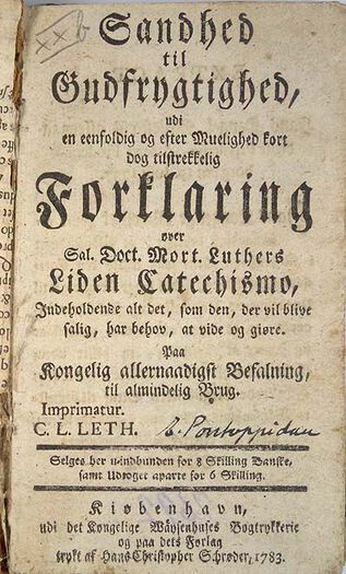 Erik Pontoppidan (1698–1764) skrev Sandhed til Gudfrygtighed (1737). Denne boka ble den mest brukte i norsk skole i 150 år. Les om allmueskolens utfordringer&amp;#160;på 1700-tallet .&amp;#160;Foto: Arkivverket, Digitalarkivet