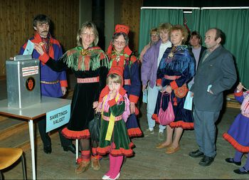 Det første valget til Sametinget ble avholdt i 1989, samtidig med stortingsvalget. Her fra Karasjok i Finnmark. Les om opprettelsen av Sametinget . Foto: Per Lars Tonstad/NTB scanpix