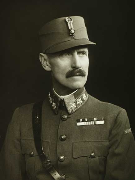 Portrettfotografi av kong Haakon