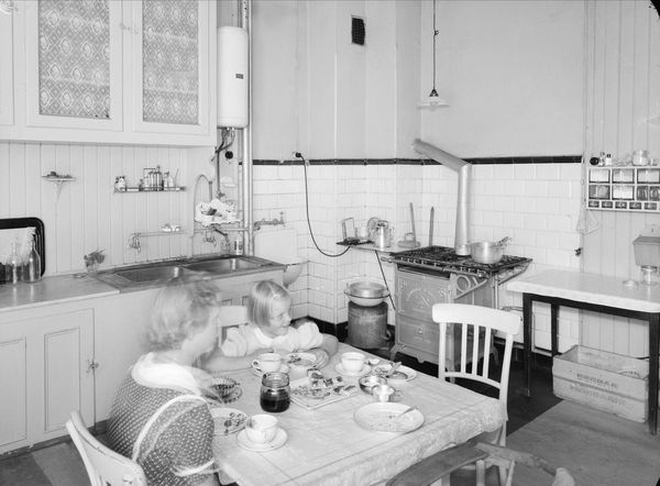 Et kjøkken fotografert i&amp;#160;1952. Foto: Leif Ørnelund. Eier: Oslo Museum.