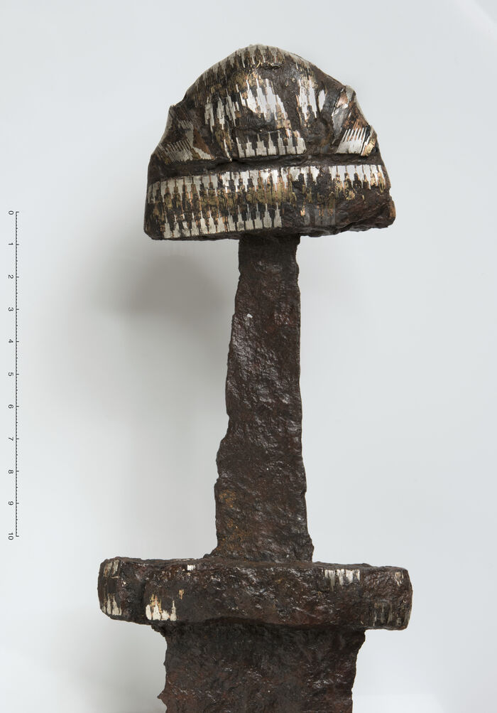 Foto av sverd fra vikingtid.